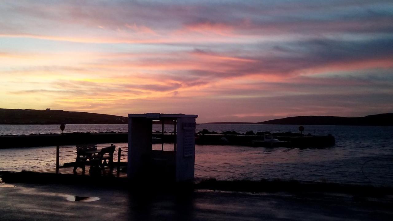 The Uyeasound Old Pier Cottage Belmont  Exterior foto